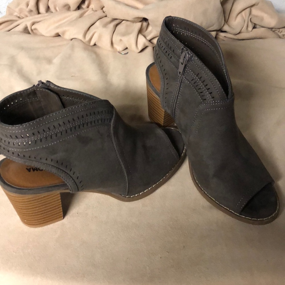 Sonoma Open Toe boot